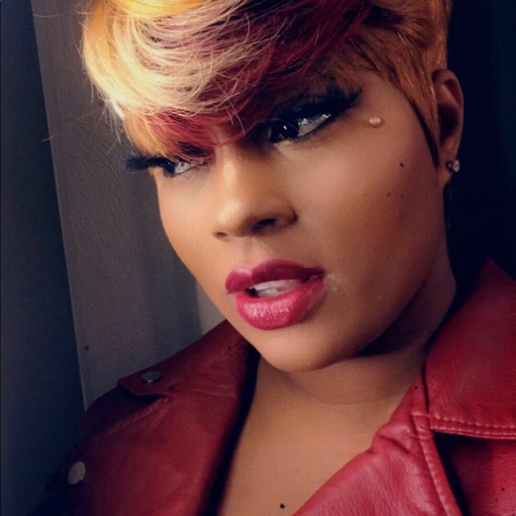 Short wig - Picture 4 of 4